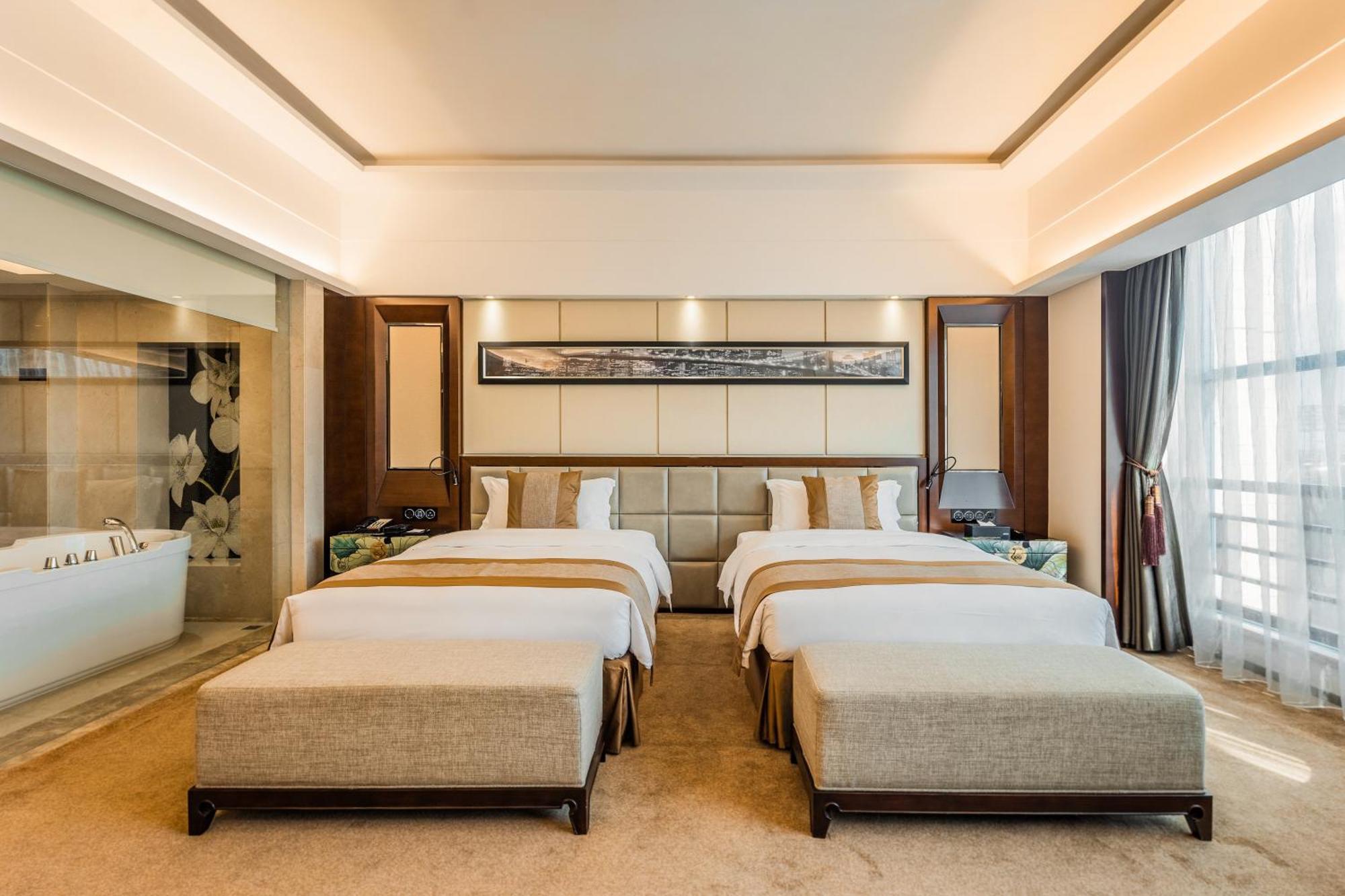Maoming International Hotel Dış mekan fotoğraf