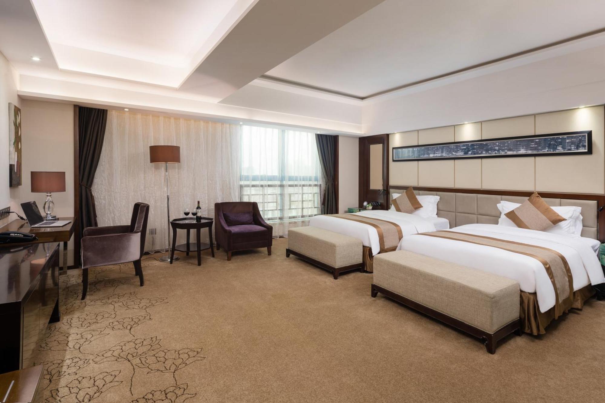 Maoming International Hotel Dış mekan fotoğraf