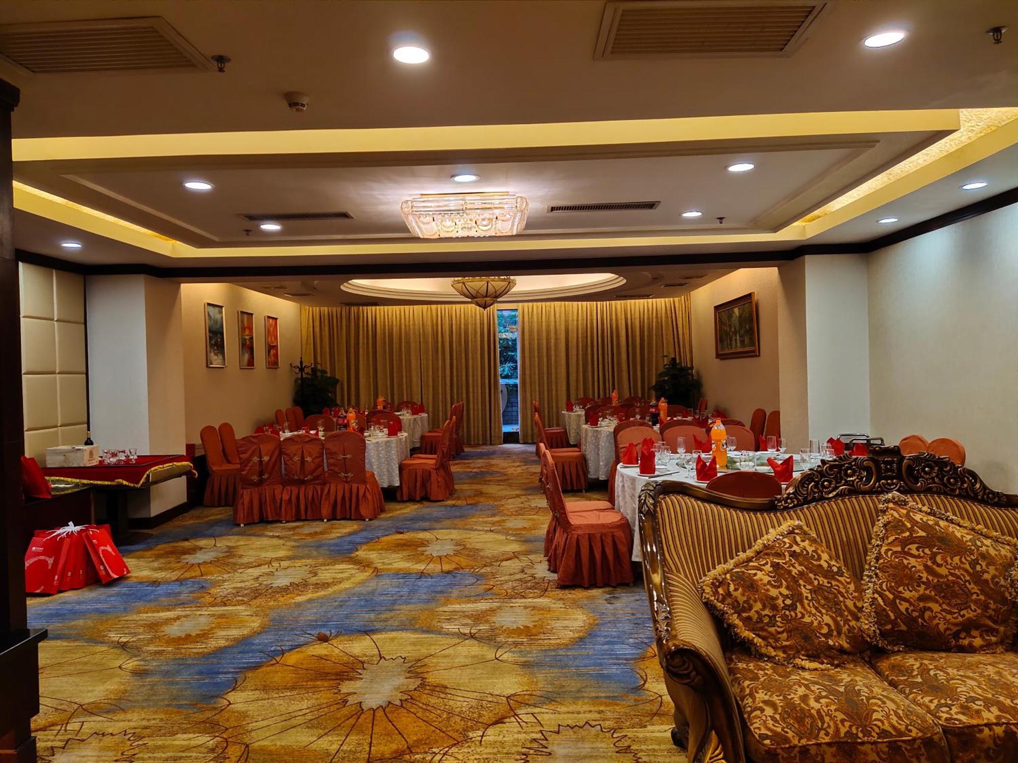 Maoming International Hotel Dış mekan fotoğraf