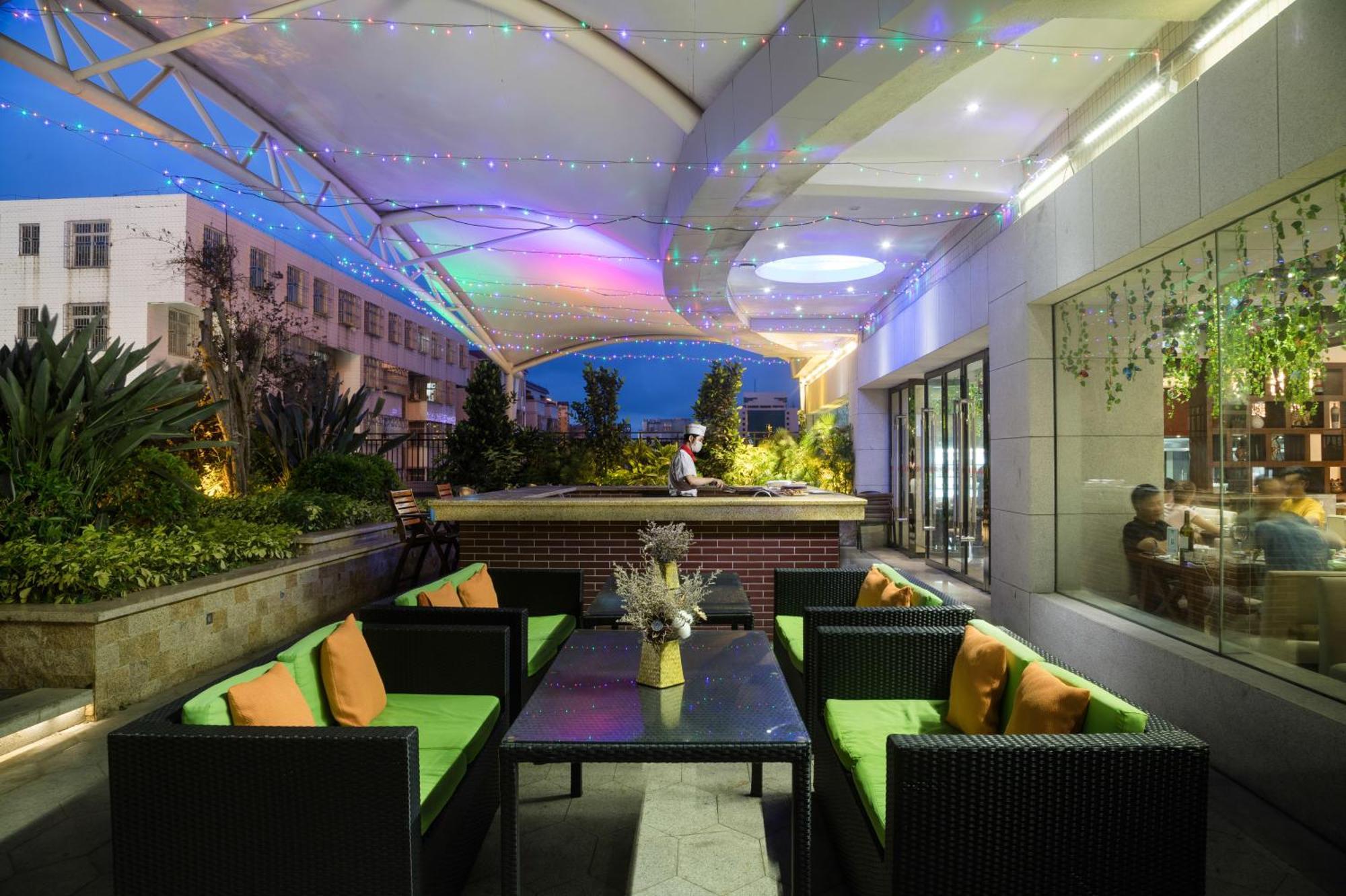 Maoming International Hotel Dış mekan fotoğraf